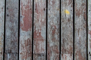 5 Uses for Reclaimed Wood Planks