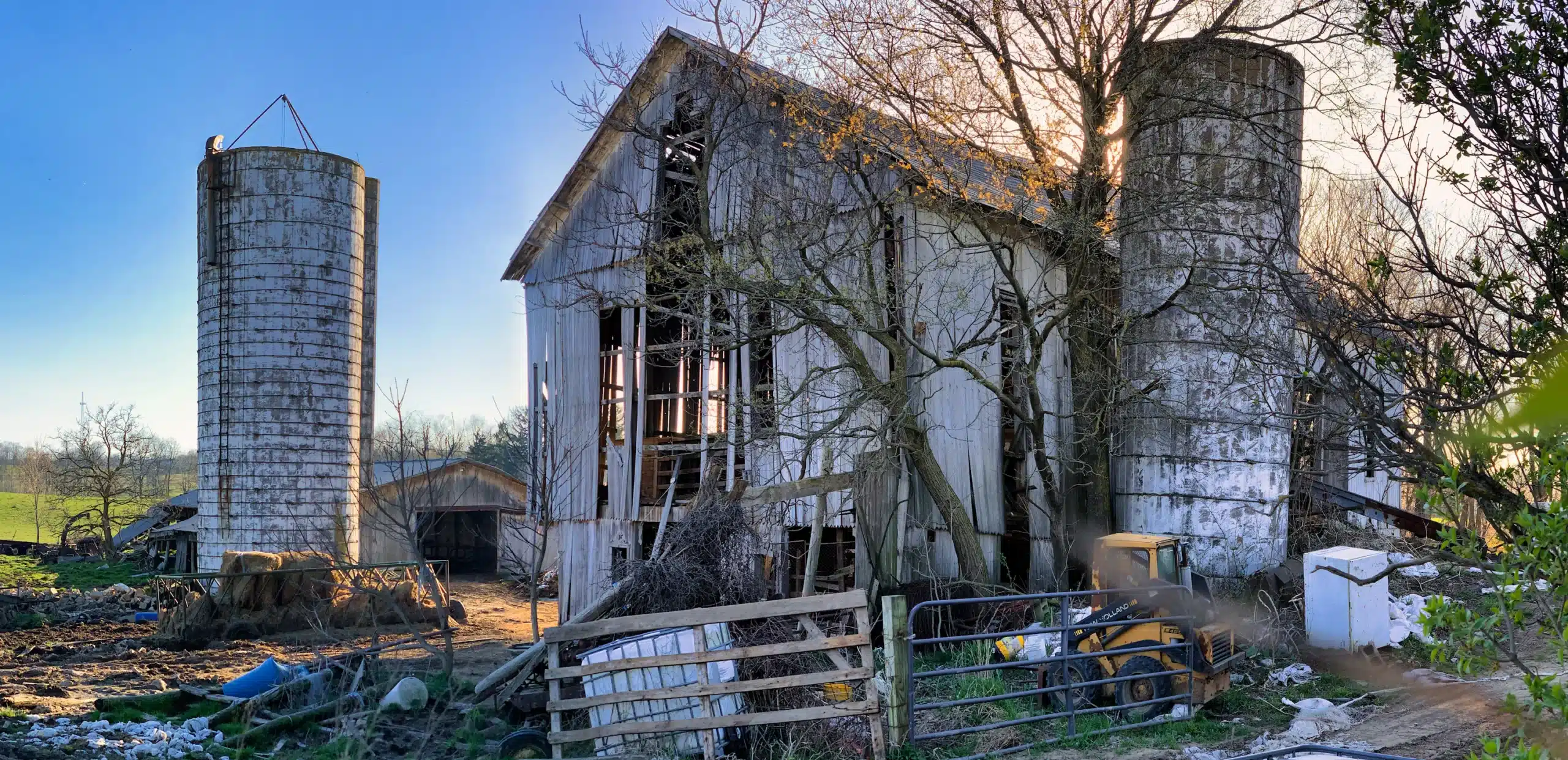 an old barn about to be deconstructed so we can use the reclaimed wood to make products for builders