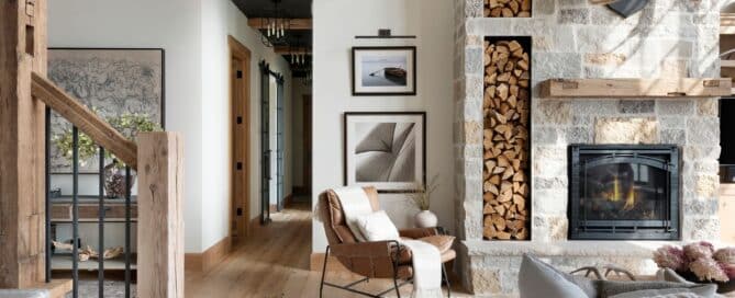 White oak reclaimed wood flooring in a build by Wes Hanson and Tays & Co. Design