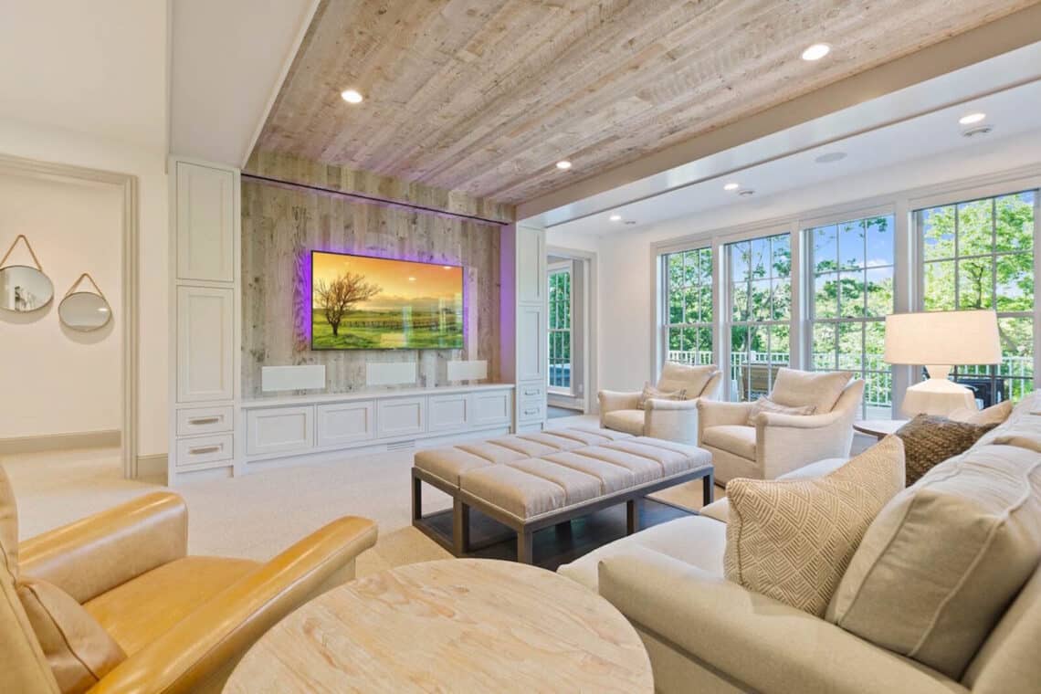 Platinum Gray Paneling