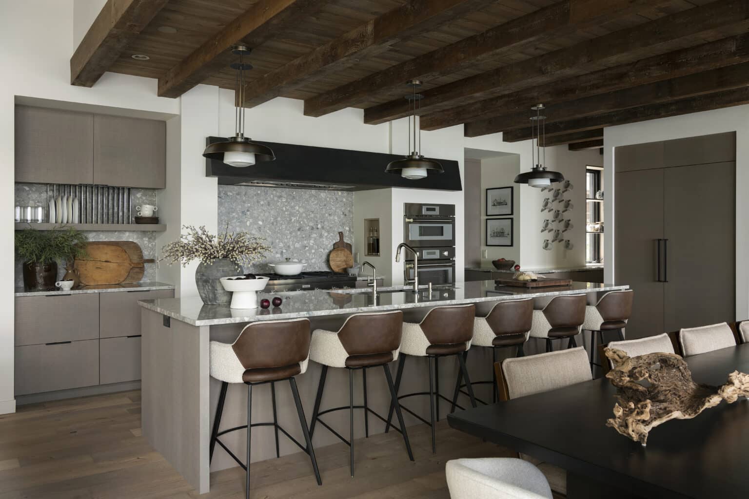 5 Stunning Wood Ceiling Ideas Using Reclaimed Box Beams