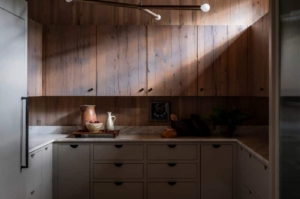 Reclaimed Wood vs Engineered Wood Flooring: Which Is Better?